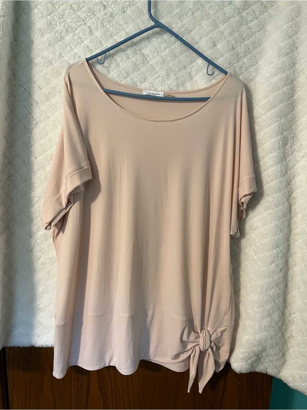 Calvin Klein Blush Tie-Hem Scoop Neck Short Sleeve Top